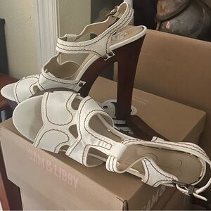 Jessica Simpson White Women's Heels